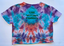 Load image into Gallery viewer, Summer Wave Tide (crop top)
